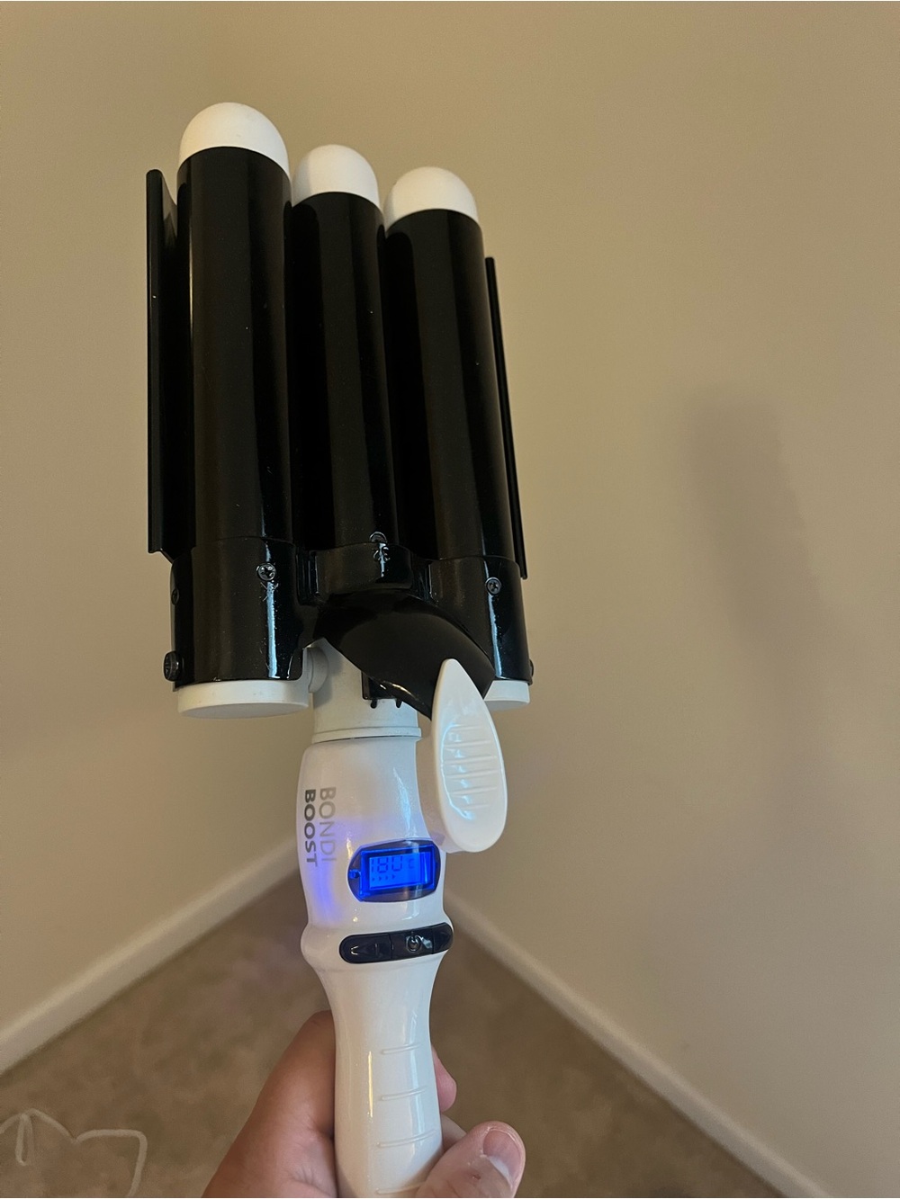 Bondi Boost White and Black Triple Barrel Waver - Styling Iron for Waves